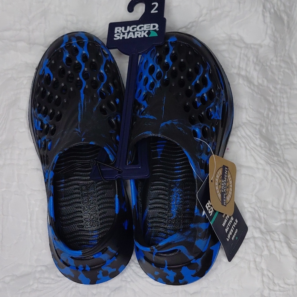 Rugged Shark Blue and Black Boys Water Shoes Sz 2